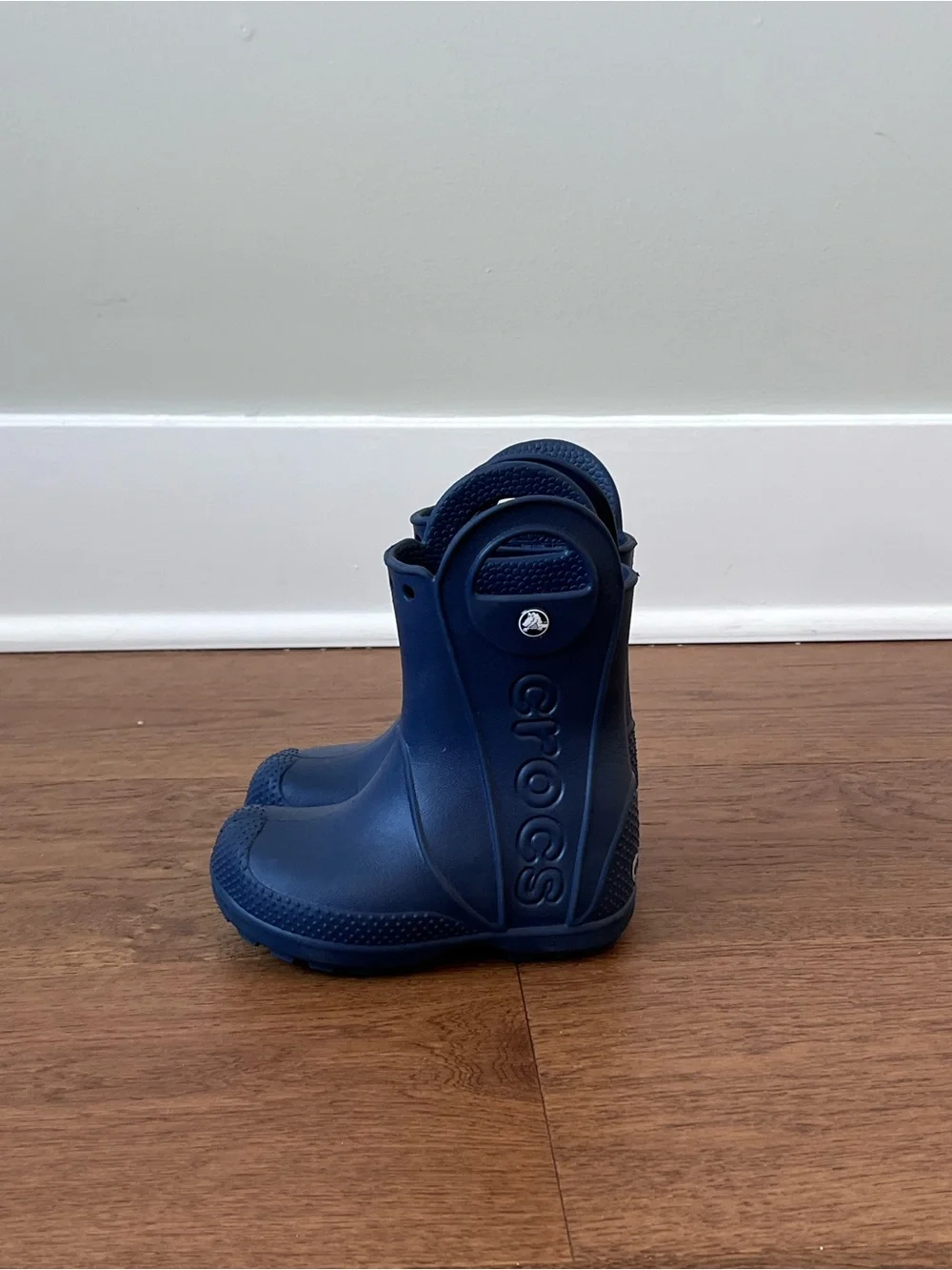 Crocs Kids Handle It Waterproof Lightweight Comfy Rain Boots Size C8 Navy Blue